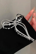Load image into Gallery viewer, Metal Bowknot Claw Clip

