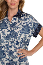 Load image into Gallery viewer, Collared Camp Shirt
