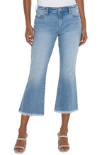 Load image into Gallery viewer, Hannah Crop Flare Jean
