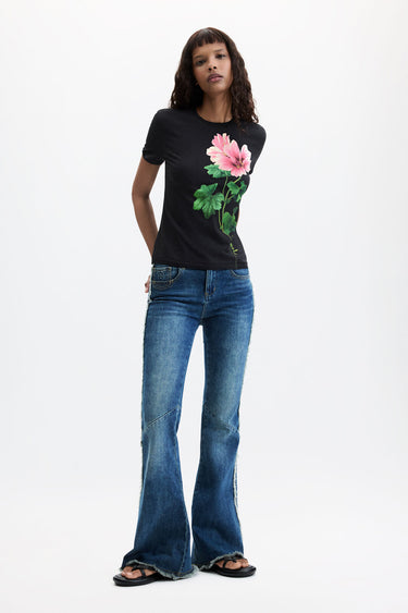 Short Sleeve Flower Graphic Tee