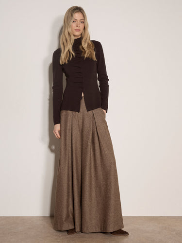 Pleat Button Knit Top