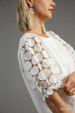 Load image into Gallery viewer, Lace Puff Sleeve Top
