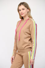 Load image into Gallery viewer, Contrast Stripe Hooded Jacket

