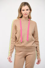 Load image into Gallery viewer, Contrast Stripe Hooded Jacket
