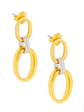 Load image into Gallery viewer, Oval Link Post Earring
