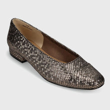 Load image into Gallery viewer, Preston Ballet Flat
