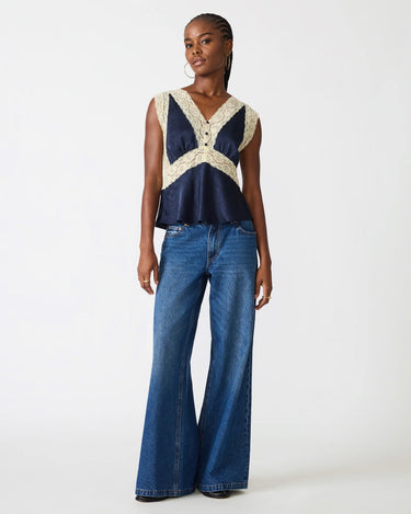 Elinor Top