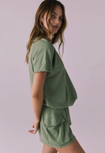 Load image into Gallery viewer, Cheyennee Pullover
