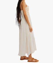 Load image into Gallery viewer, Sweet Nothings Midi Dress
