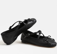 Load image into Gallery viewer, Zuri Ballet Flats
