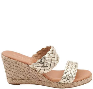 Aria Wedge