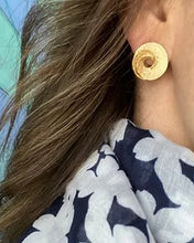 Load image into Gallery viewer, Circular Stud Earring
