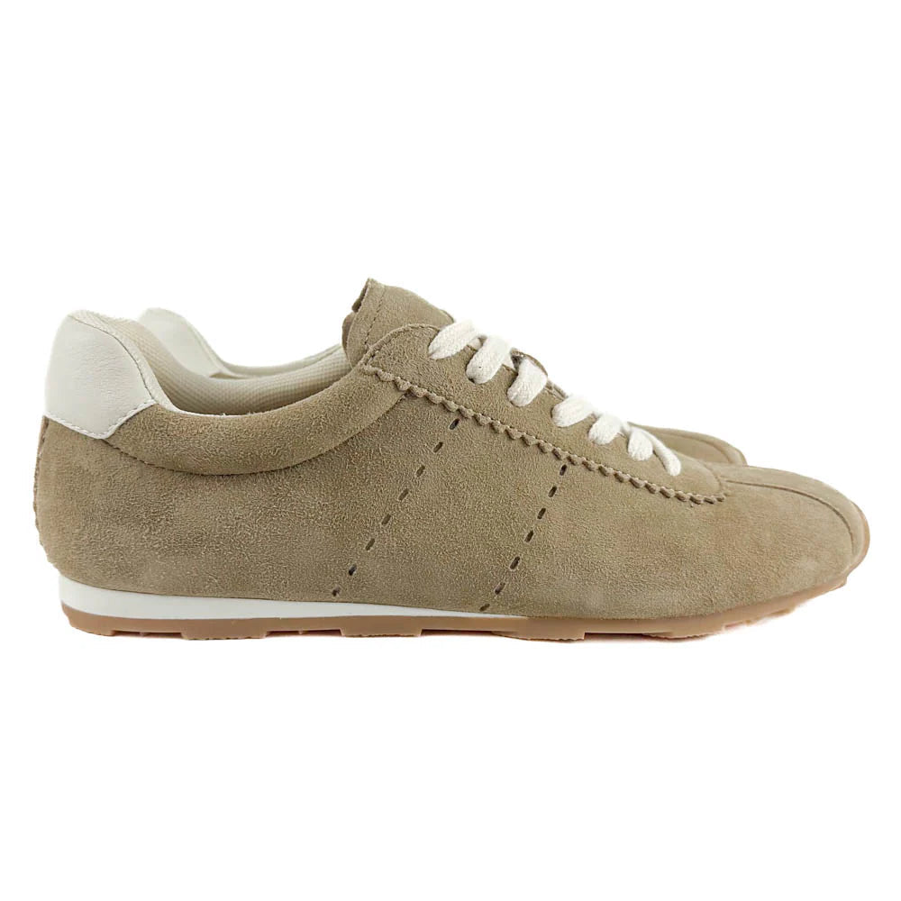Trophy Sneaker