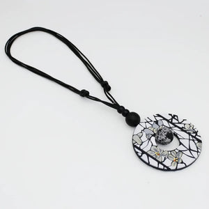 Aveline Necklace