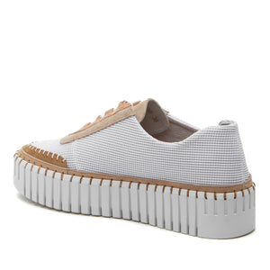 Baine Sneaker