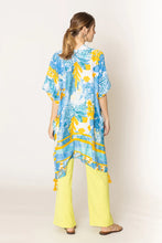 Load image into Gallery viewer, Floral Print Kimono
