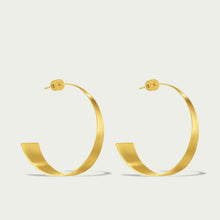 Load image into Gallery viewer, Bossa Hoop
