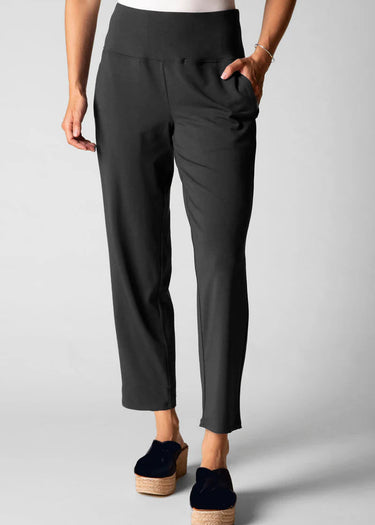 Core Travel Straight Pant