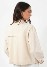 Load image into Gallery viewer, Farris Jacket
