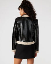 Load image into Gallery viewer, Fienne Jacket
