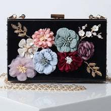 Load image into Gallery viewer, Flower Evening Bag
