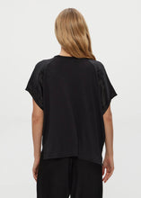 Load image into Gallery viewer, Flow Tee
