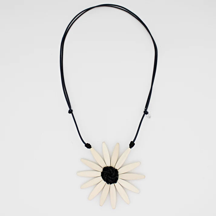 Amaya Flower Necklace