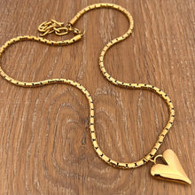Load image into Gallery viewer, Heart Pendant Necklace
