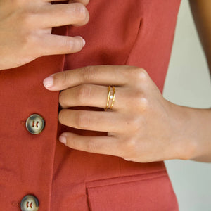 Hollis Ring