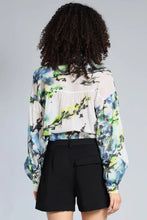 Load image into Gallery viewer, Ink Flower Shirt
