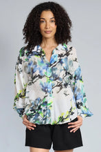 Load image into Gallery viewer, Ink Flower Shirt
