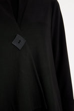 Load image into Gallery viewer, Asymetric Hem 1 Button Jacket
