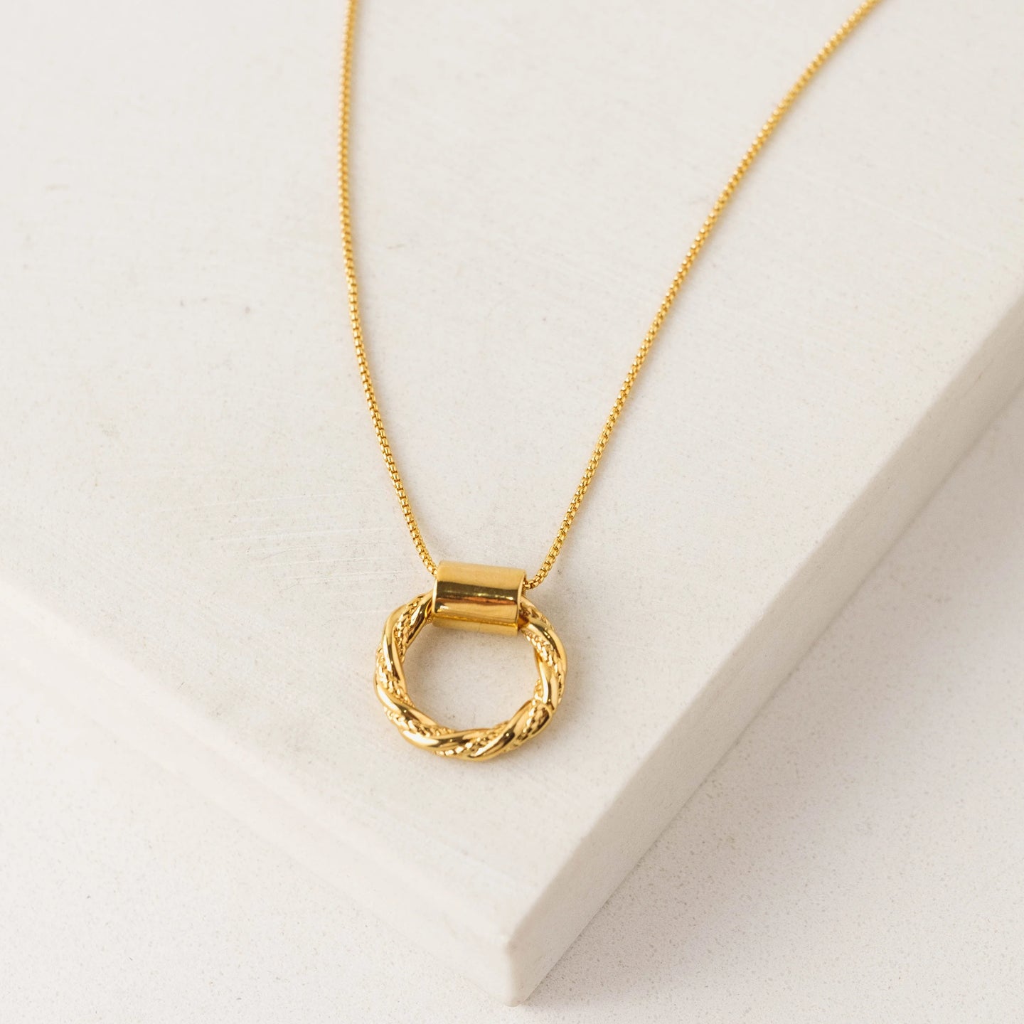 Jessie Necklace