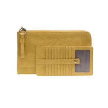 Load image into Gallery viewer, Karina Wristlet
