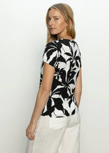 Load image into Gallery viewer, Printed Perfect Tee
