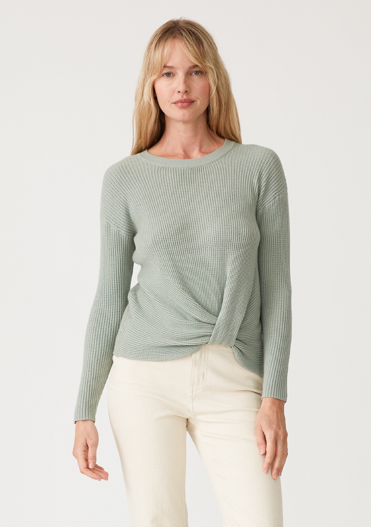 Sweater with knot in cheap front