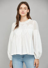Load image into Gallery viewer, Lace Detail Top
