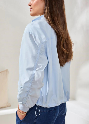 Lightweight Windbreaker