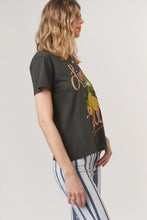 Load image into Gallery viewer, Limon Cello Tee
