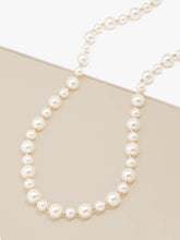 Load image into Gallery viewer, Long Pearl Necklace
