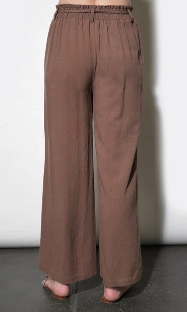 Mia Pant
