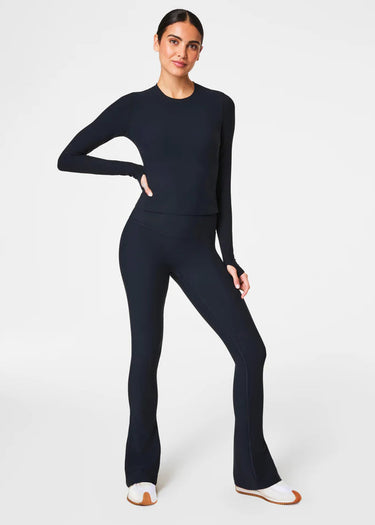 Onform Micro Flare Legging