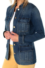 Load image into Gallery viewer, Seamed Jean Jacket
