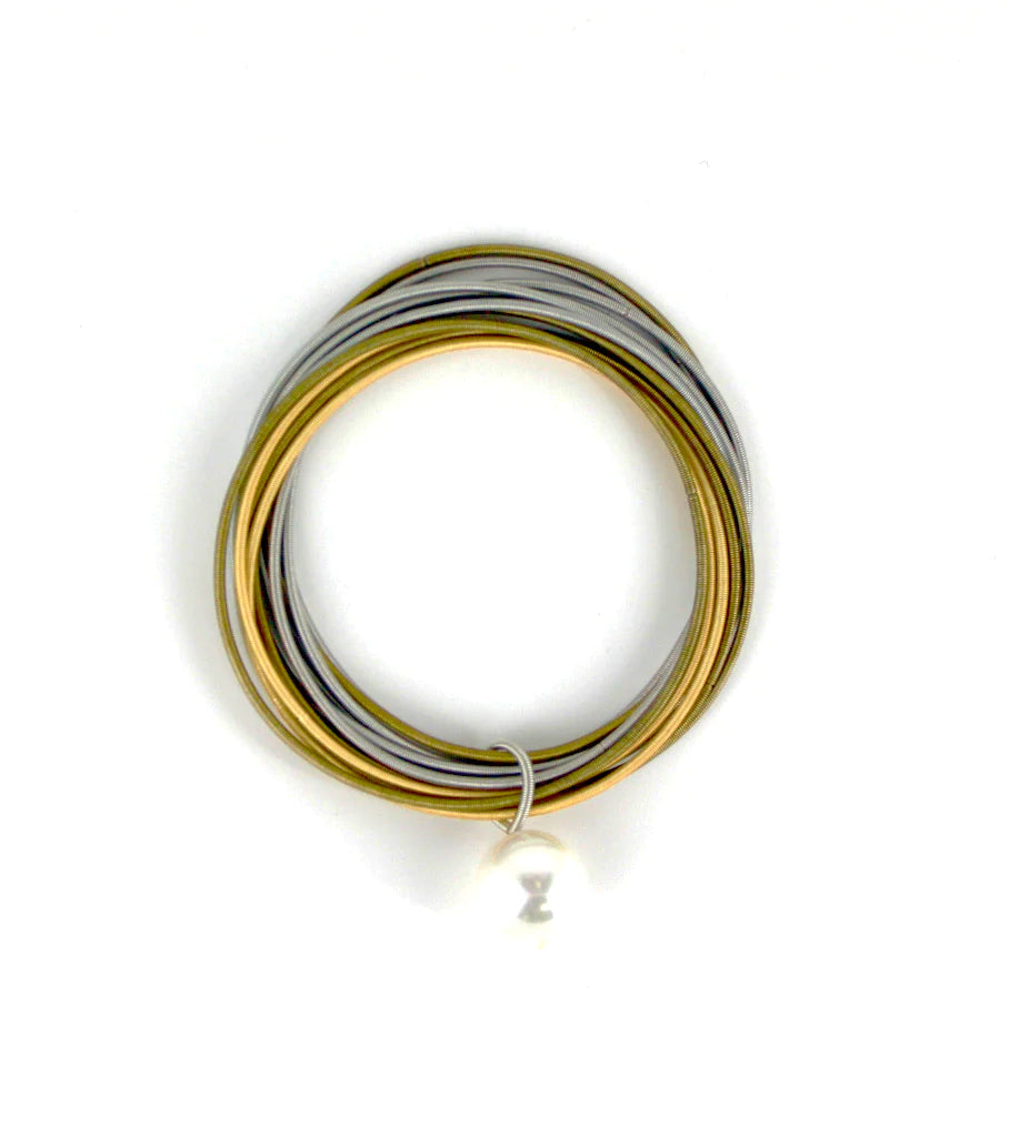 Piano Wire + Single Pearl Bracelet