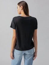 Load image into Gallery viewer, Linen Perfect Tee
