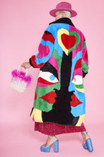 Load image into Gallery viewer, Faux Fur Picasso Coat
