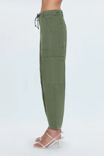 Load image into Gallery viewer, Sabrina Pant
