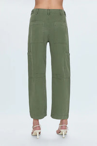 Sabrina Pant