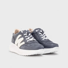 Load image into Gallery viewer, Samira Sneaker
