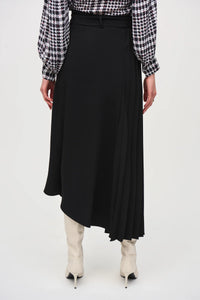 Side Pleated Skirt